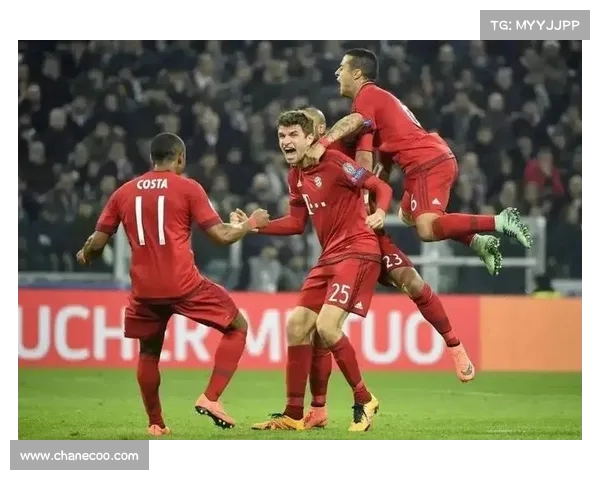 拜仁慕尼黑抢先一步，雷恩边锋杜埃成争夺焦点(德甲拜仁慕尼黑队主帅)