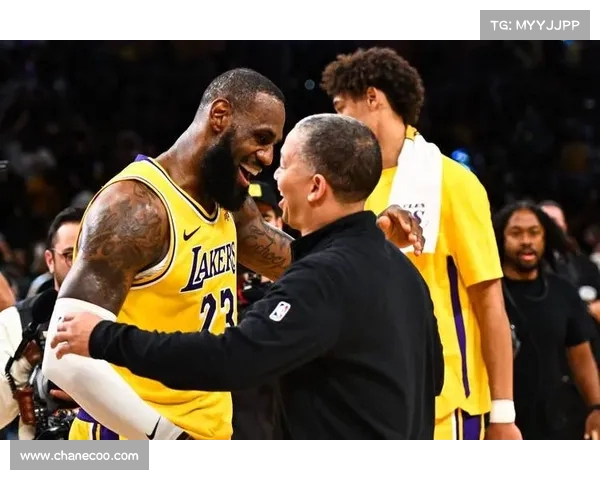 老K教练为湖人寻找新主帅提供建议 Shams透露他与雷迪克关系深厚 老K教练为湖人寻找新主帅提供建议 Shams透露他与雷迪克关系深厚