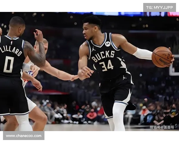 雄鹿队压制对手,安特托昆博收获最佳球员称号 雄鹿队压制对手,安特托昆博收获最佳球员称号