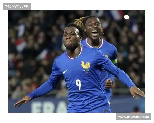 《队报:勒费渴望加盟罗马,雷恩拒绝欧报价》 《队报:勒费渴望加盟罗马,雷恩拒绝欧报价》